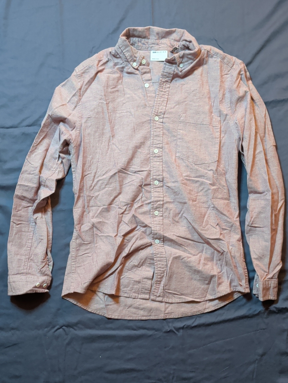 Button-Down Long Sleeve Shirt in Heather Pink